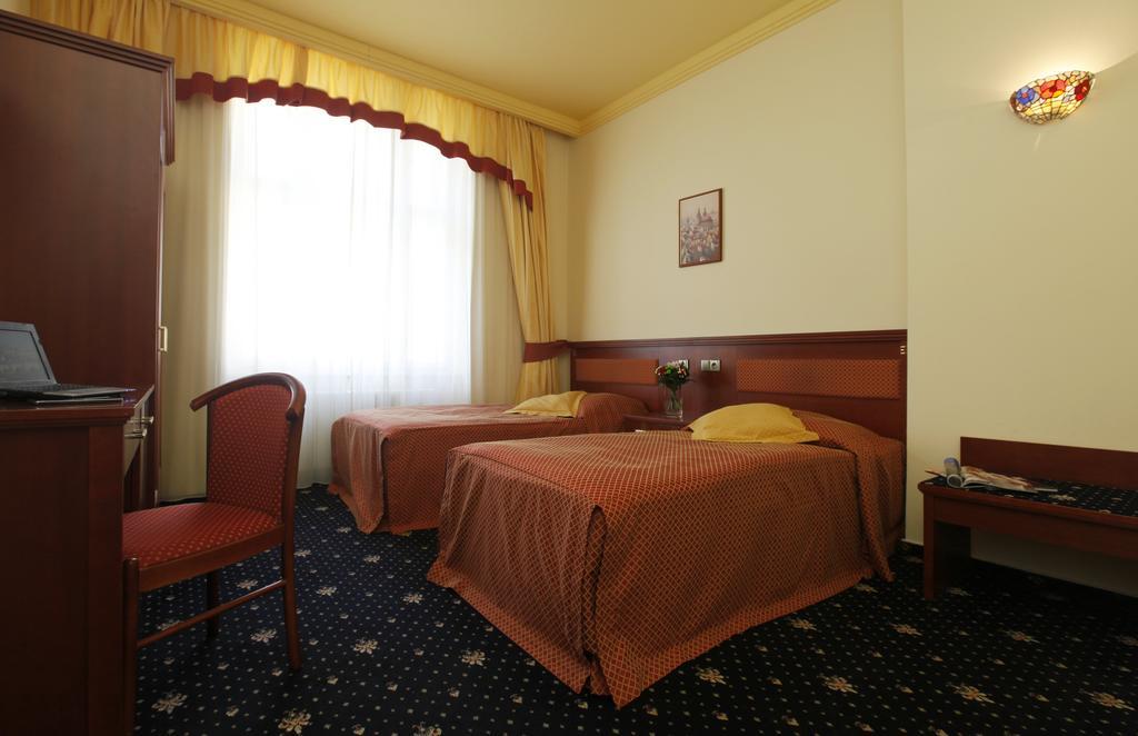 Aramis Hotel Praga Exterior foto